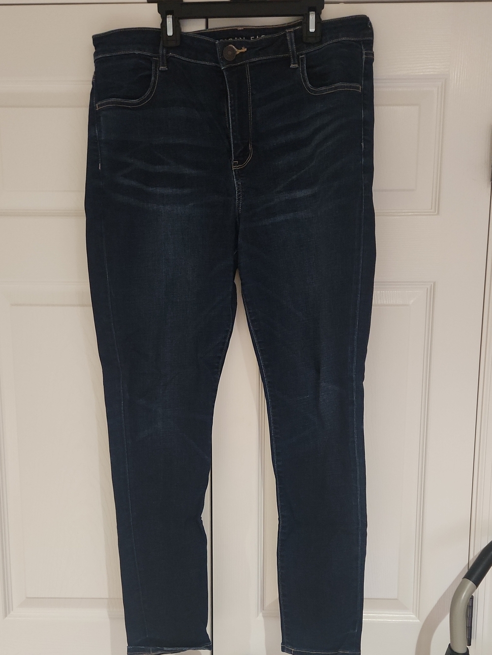 American Eagle Outfitters Dark Blue Skinny Jeans